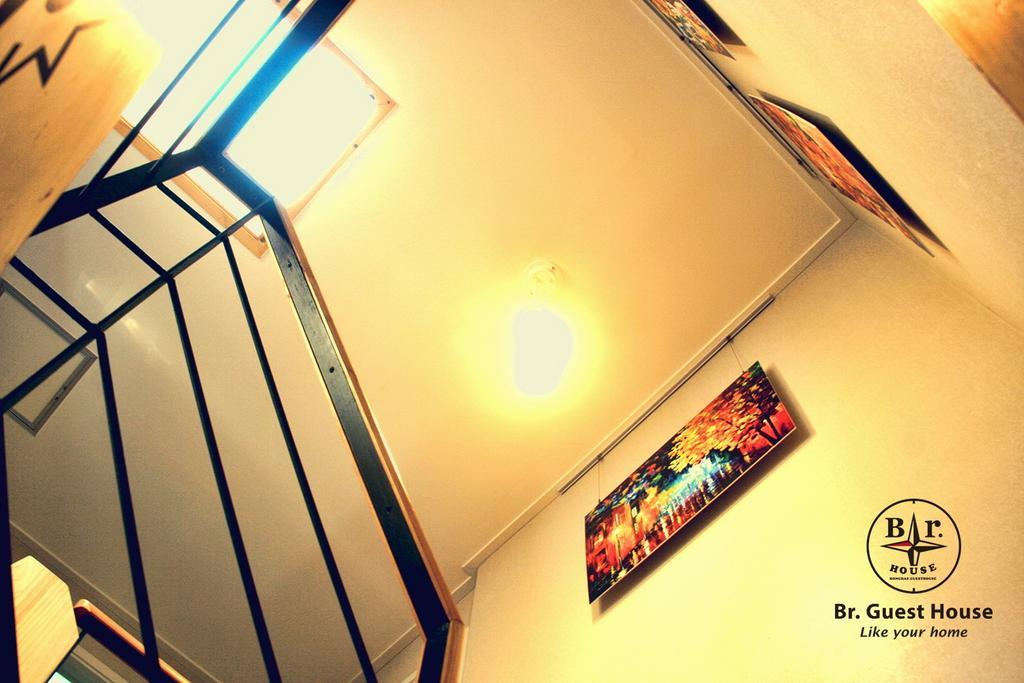 Br. Guesthouse Hongdae Seul Exterior foto