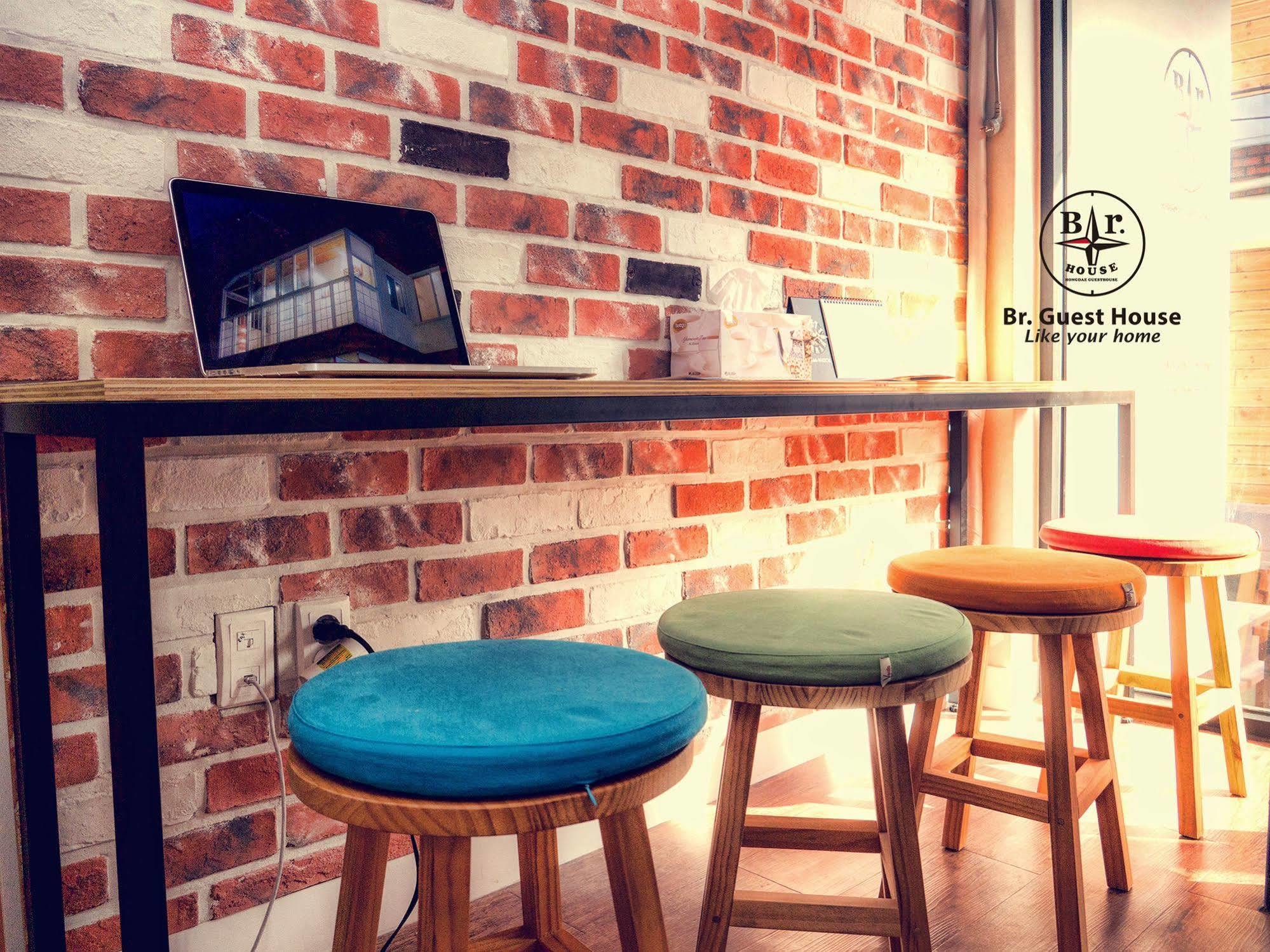 Br. Guesthouse Hongdae Seul Exterior foto
